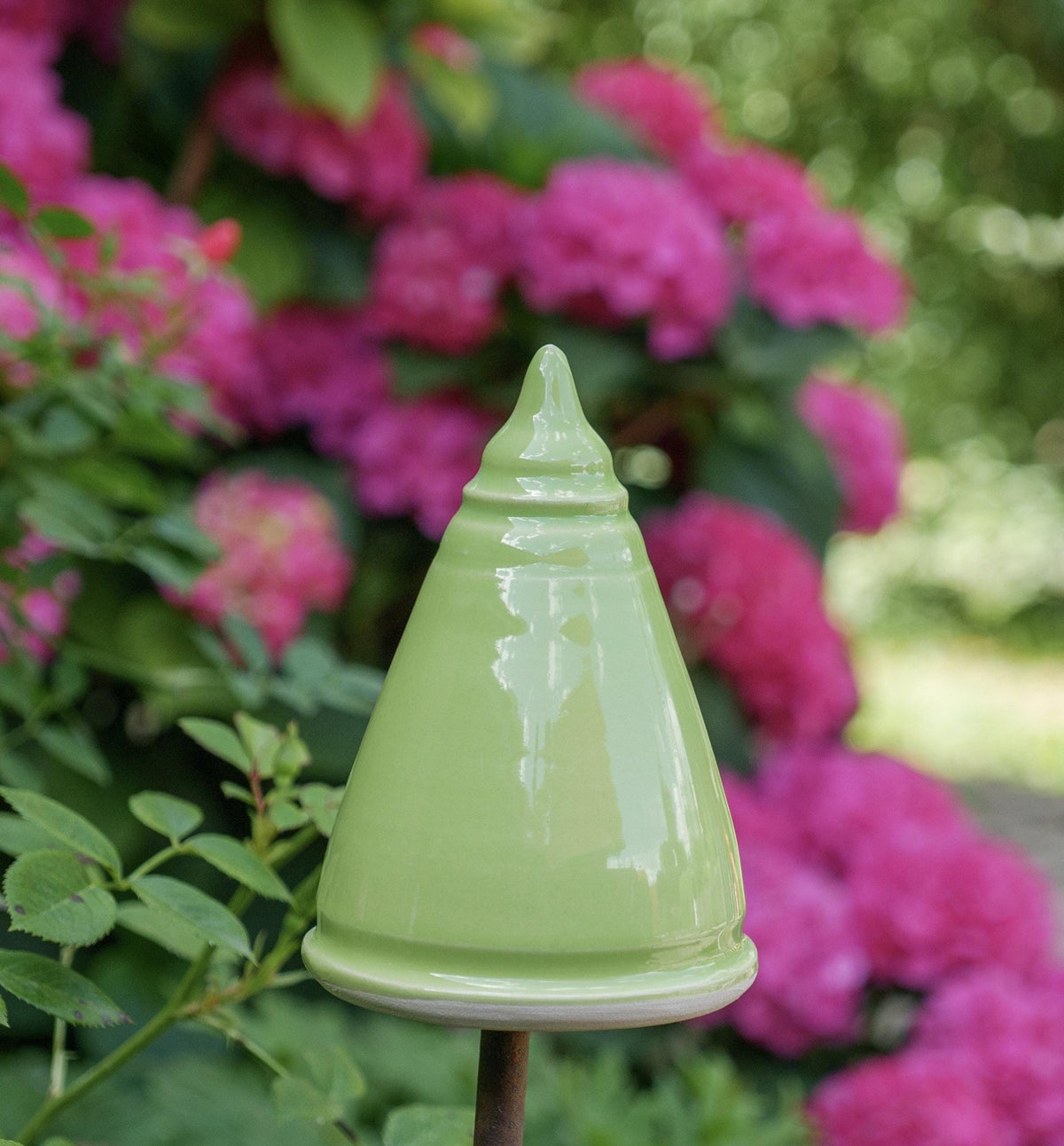 Gartenspitze,handgefertigt aus Keramik, ein Hingucker in Ihrem Garten,Auch schön als Geschenk für Gartenliebhaber - Keramikwerkstatt Johanna Brückner