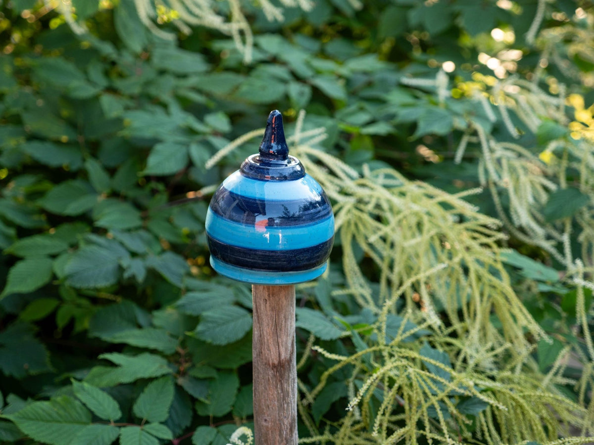 Gartenstecker, Beetstecker, Gartenspitze klein (ca 12 cm hoch, Öffnung unten 5 - 6cm ) - Keramikwerkstatt Johanna Brückner