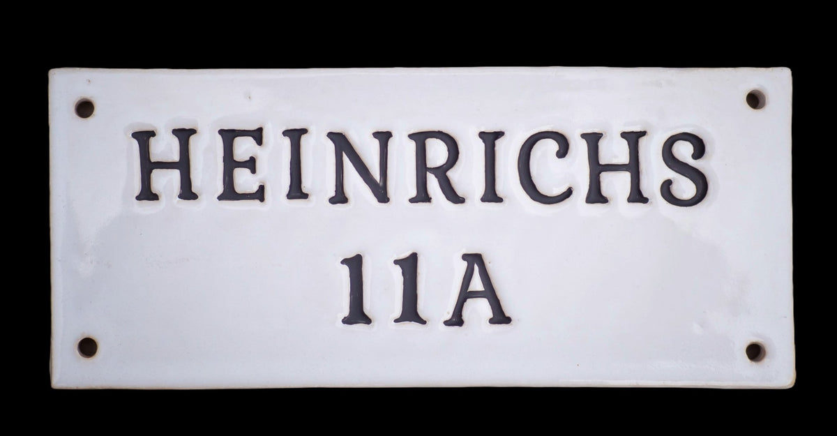 Handgefertigtes Türschild aus Keramik – Schlichtes Namensschild aus Keramik