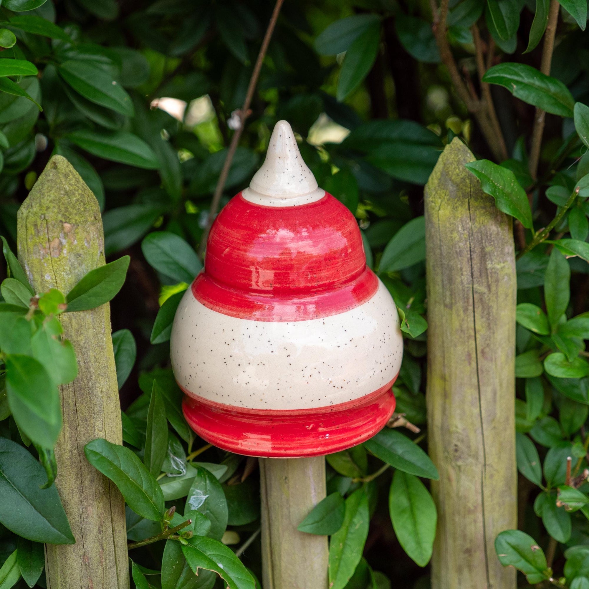 Gartenspitze (ca 12 cm hoch, unten 4-5cm weit )