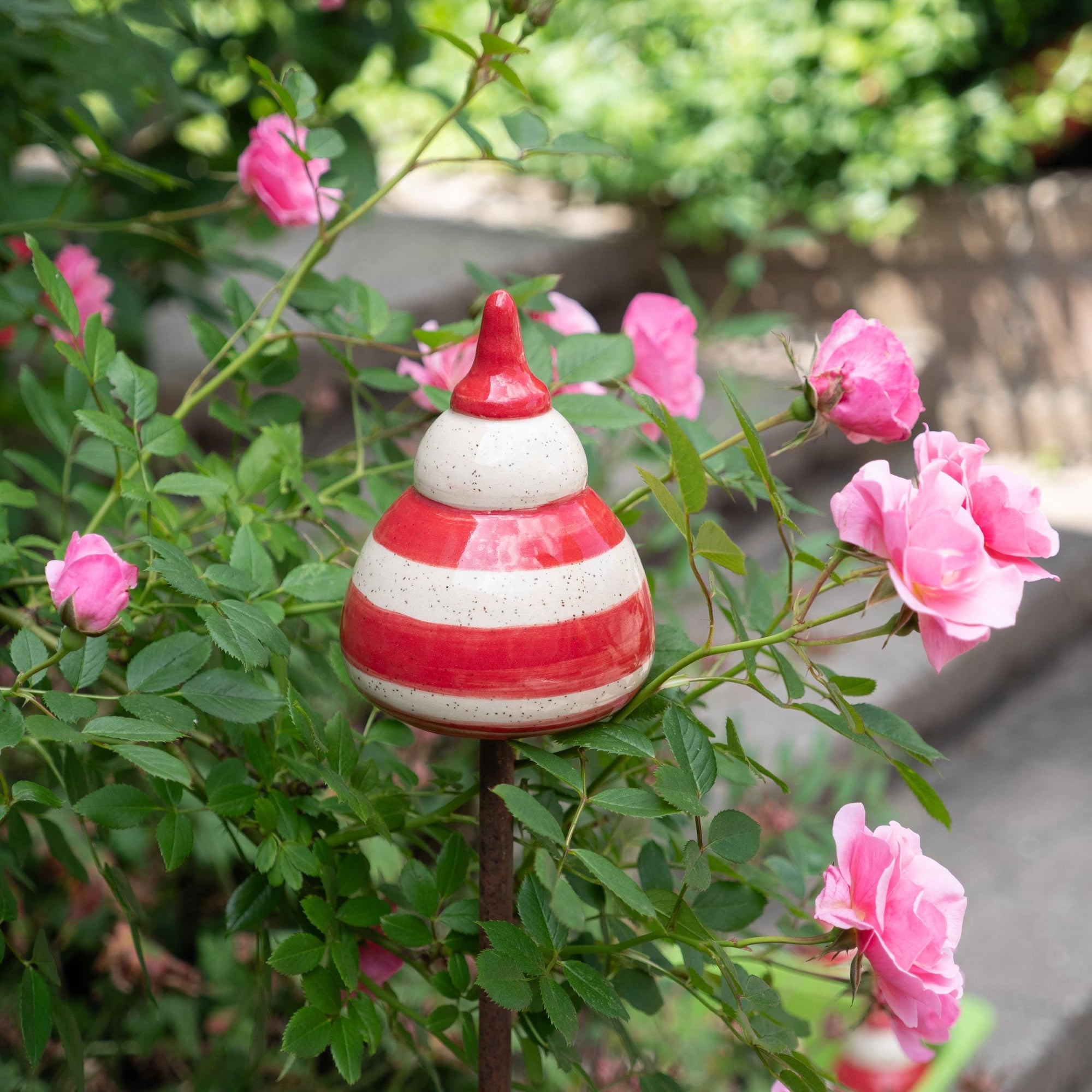 Gartenstecker, Beetstecker, Gartenspitze klein (ca 12 cm hoch, Öffnung 5-6cm ) Rot