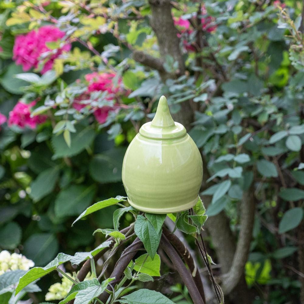 Gartenstecker, Beetstecker, Gartenspitze klein (ca 12 cm hoch )grün, Öffnung ca 5-6