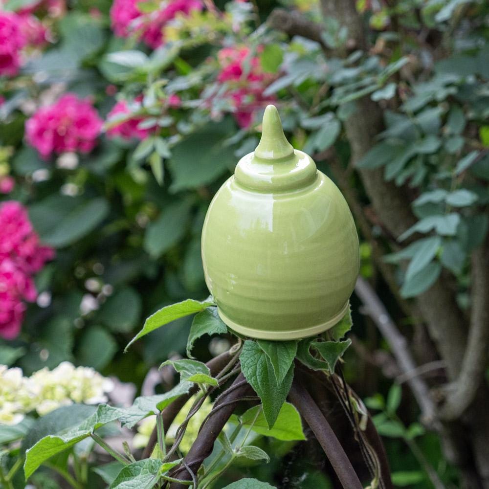 Beetstecker, Pfostenhocker h ca 12cm , Öffnung unten 5-6 cm, Grün