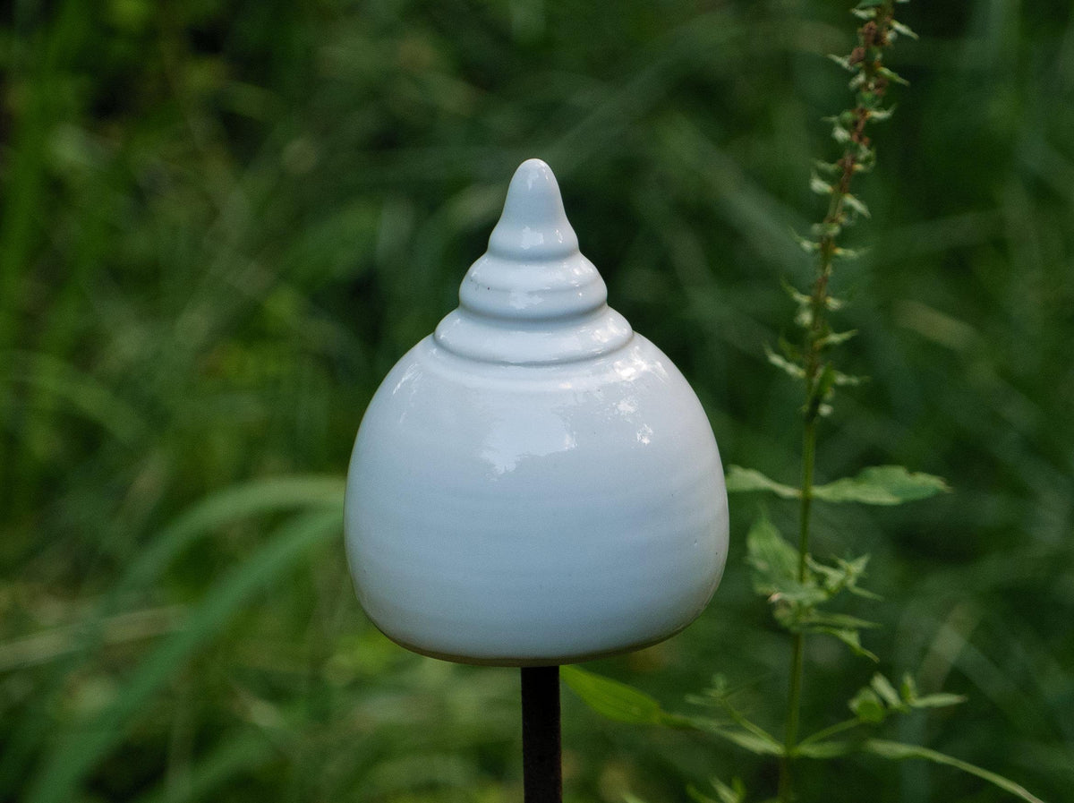Gartenstecker, Beetstecker, Gartenspitze weiß (ca 12 cm hoch, breite Öffnung 2-3cm )