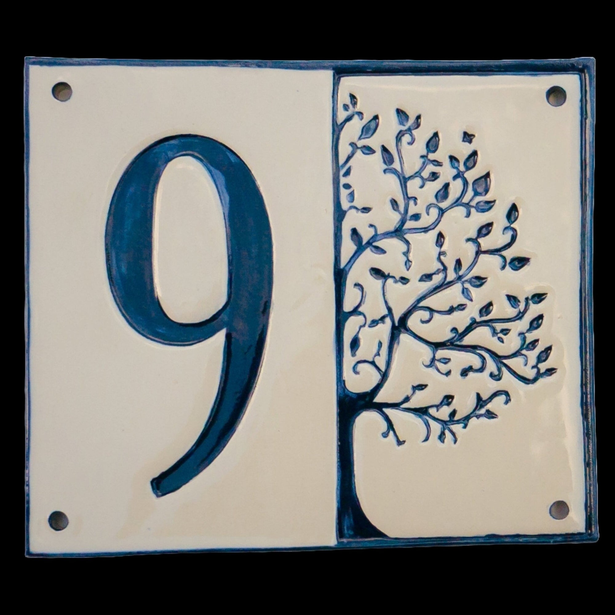 Hausnummer Tafel mit Baum